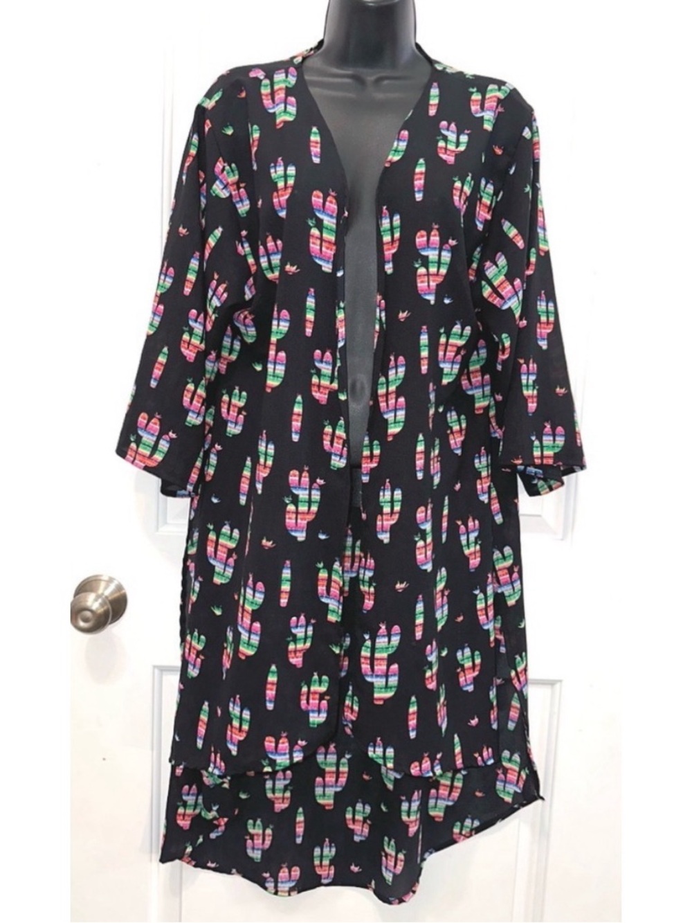 L&B Lucky & Blessed Serape Print Cactus Kimono Shawl
